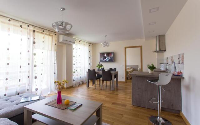 Violetos Lux Apartamentai