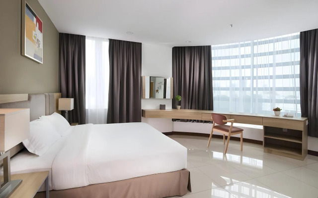 One Pacific Hotel & Serviced Apartments