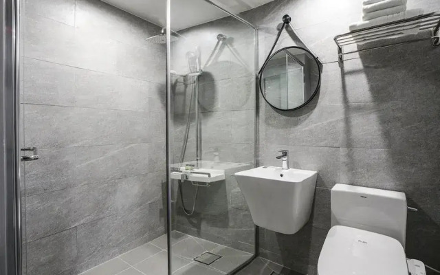 JJ Hotel