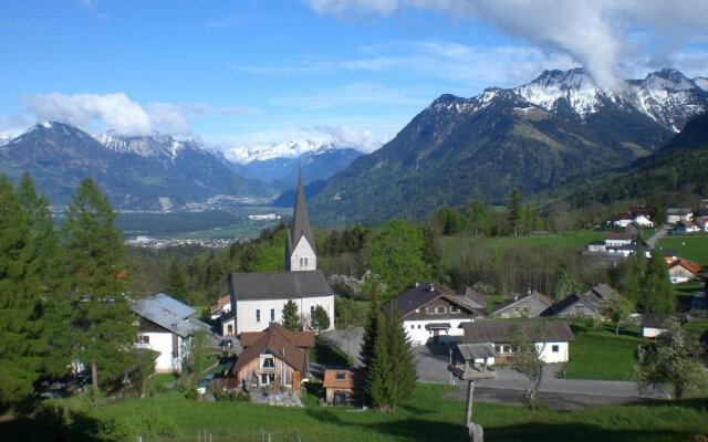 Berghof Latzer