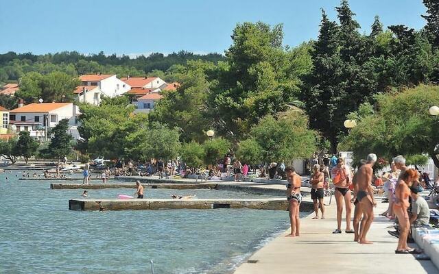 Comfortable Apartment, Close to the Beach