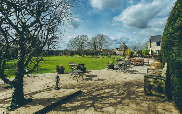 Stanton Manor Hotel