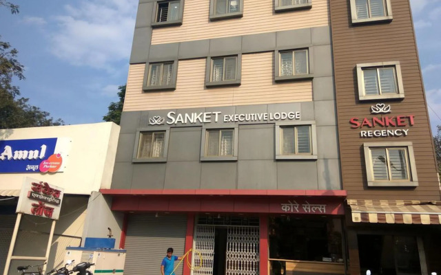 Sanket Regency Hotel
