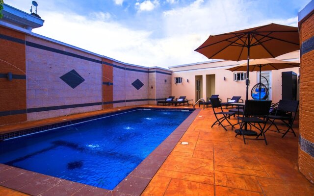 Joygate Hotel & Suites