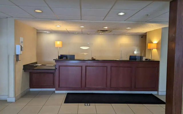 Wingate by Wyndham Ashland