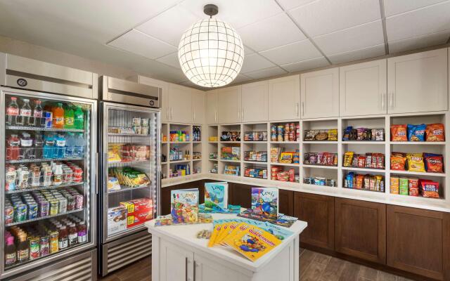 Homewood Suites by Hilton Fargo