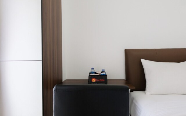 Comfortable Studio Apartment M-Town Residence