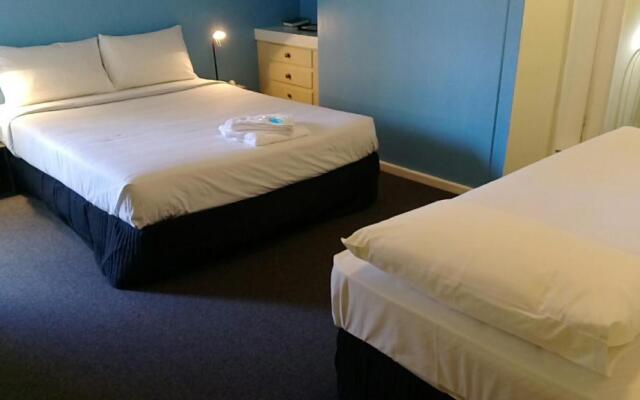 Blue Pacific Motel Swansea