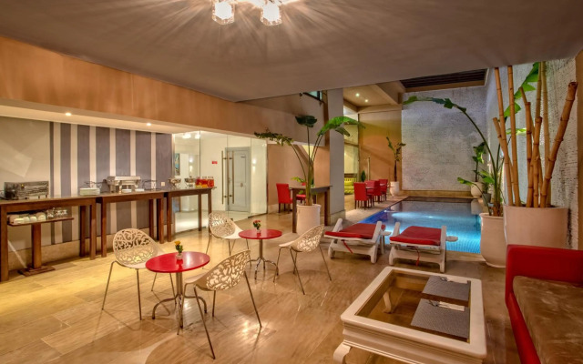 Yaad City Hotel