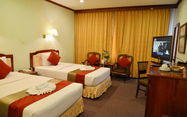 Angkor Hotel