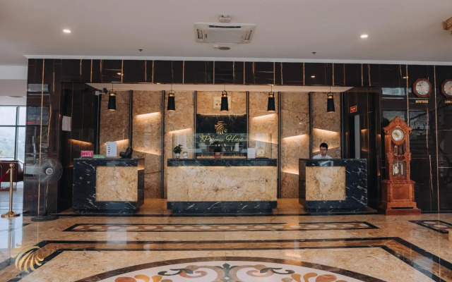Phoenix Hotel