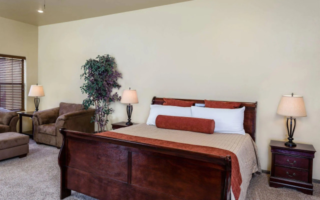 The Courtyard Villas