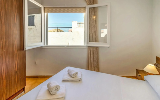 PORT DE LLANÇÀ 35 Apartamento céntrico en el puerto