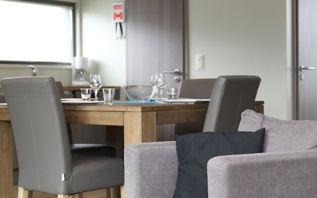 Best Western Plus Golden Lakes Hotel