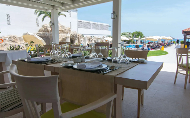 Galaxy Beach Resort, BW Premier Collection