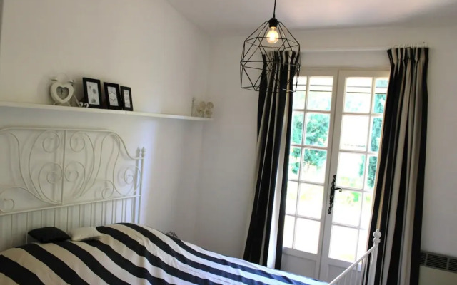 Beautiful House With Large Garden