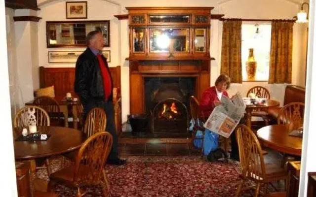 The Hanmer Arms