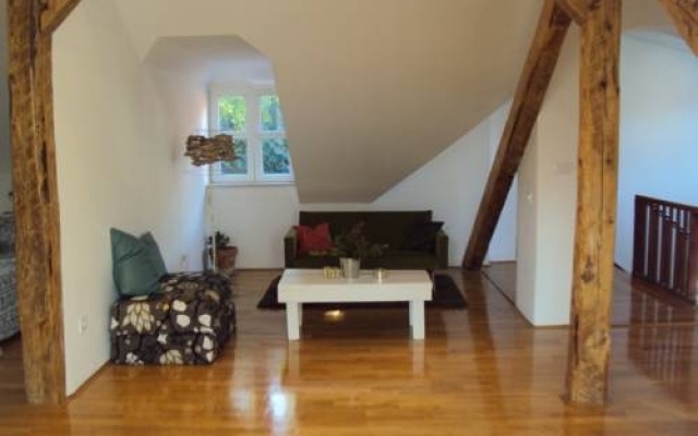 Villa Miomir