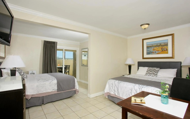 Ocean Beach Hotel