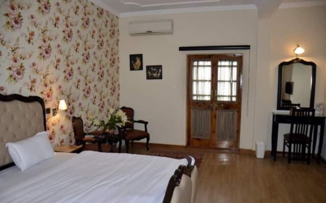Hotel Winsum Hill