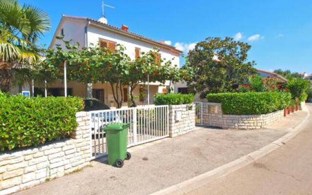 Apartments Miro 1184