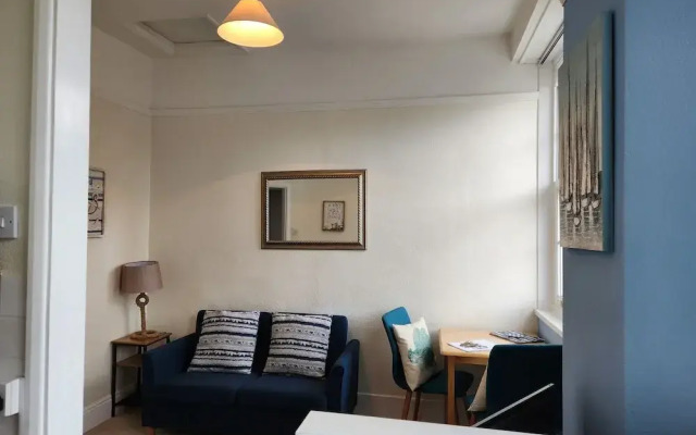 Rose Court Holiday Apartments