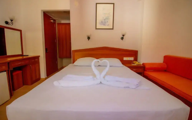 Celeste Hotel