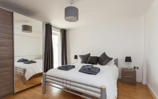 Stunning Contemporary Apartment