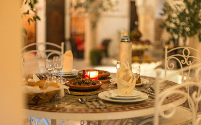 Riad Nasreen