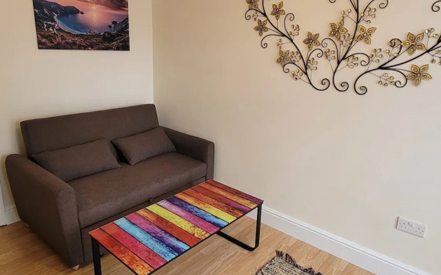 Cozy Central One Bedroom Flat