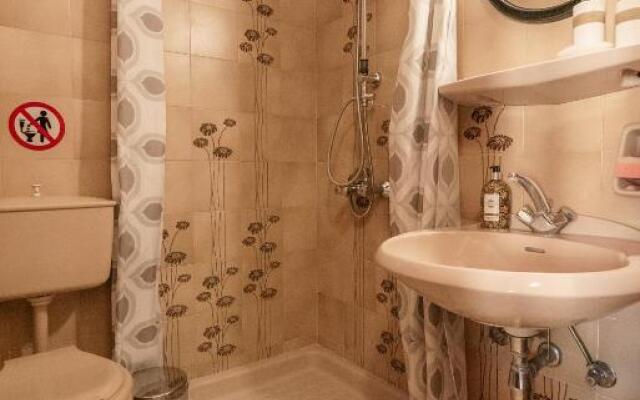 Calliope Rooms 1