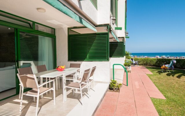 Beachfront Apartment Las Burras Fa03