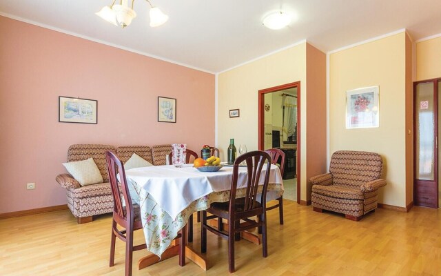 Beautiful Home in Volme With Wifi and 2 Bedrooms