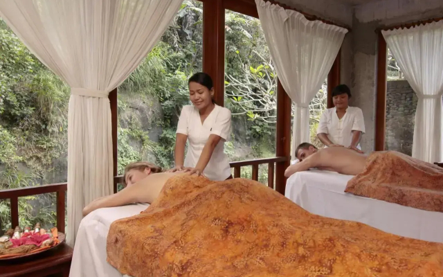 Santi Mandala Villa & Spa