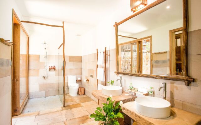 Green Bay Phu Quoc Resort & Spa Hotel