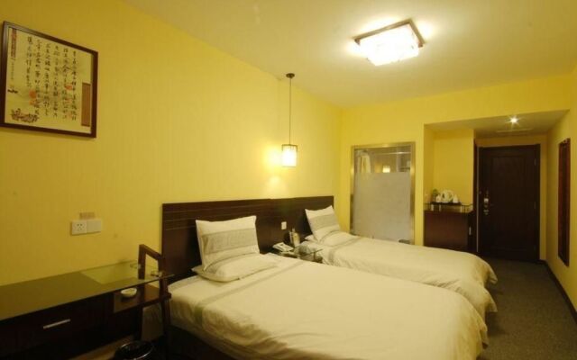 Hongru Business Hotel