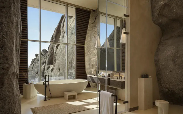 Desert Rock Resort