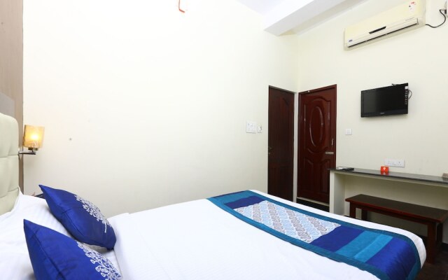 OYO 094 Bussy St Prakasam Residency