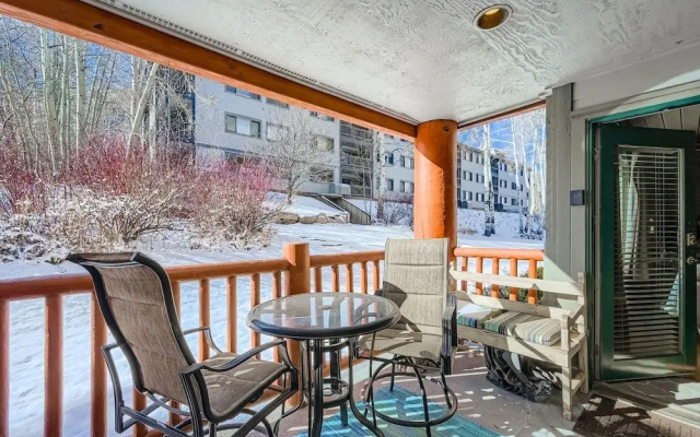 51 Snowflower 2 Bedroom Condo by RedAwning