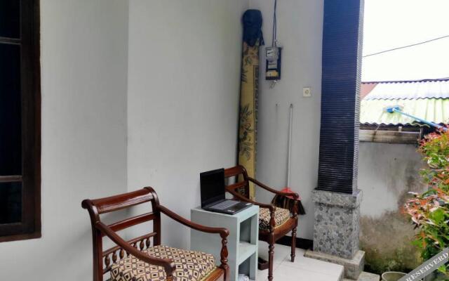 Oyo 3919 Karmila Syariah Guest House