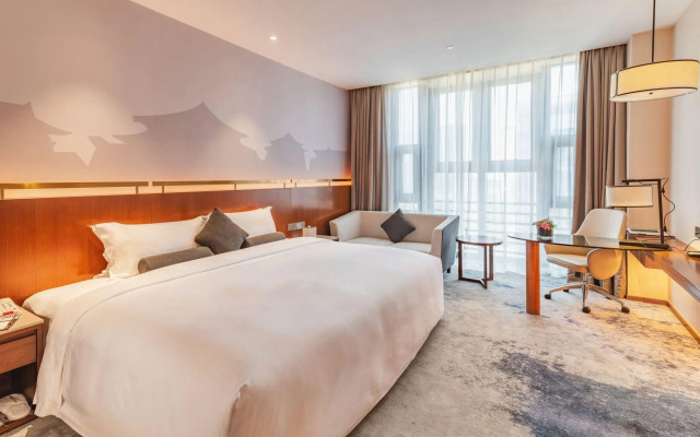Lia Charlton Hotel Shenzhen