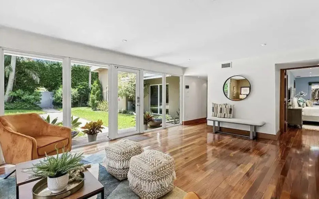 Wilton Manors Stunning Gated Oasis