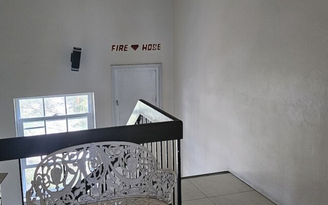 Apartment E6