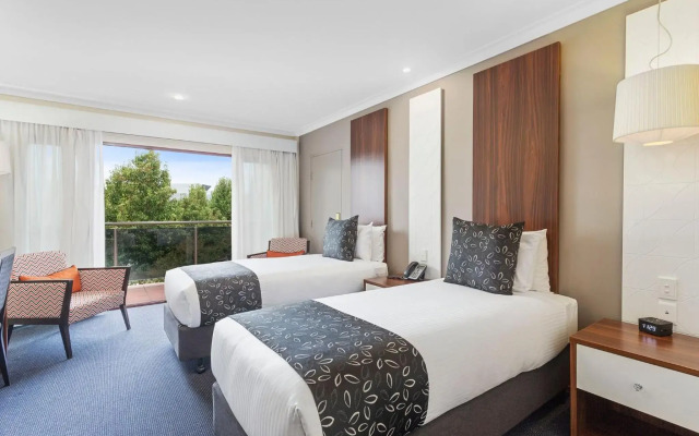 Quality Hotel Taylors Lakes