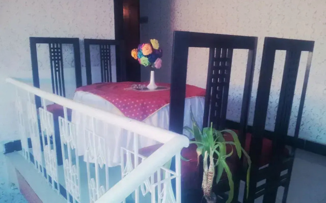 Star House