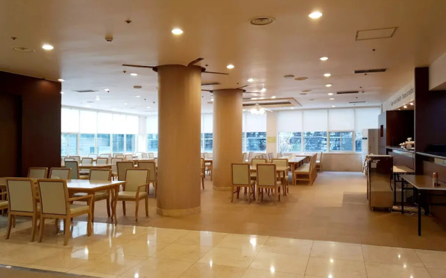 Bloom Hotel