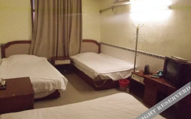 Shunyu Hostel