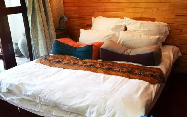 Xishuang Banna Elephant Home Boutique Guest House