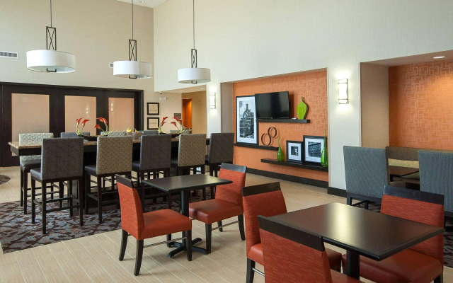 Hampton Inn & Suites Seneca-Clemson Area