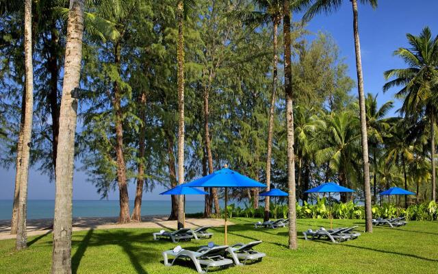 Outrigger Khao Lak Beach Resort